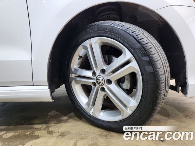 Volkswagen 폴로 5세대, 2014 18