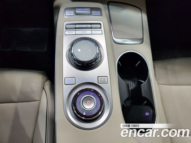 Genesis GV70, 2023 9