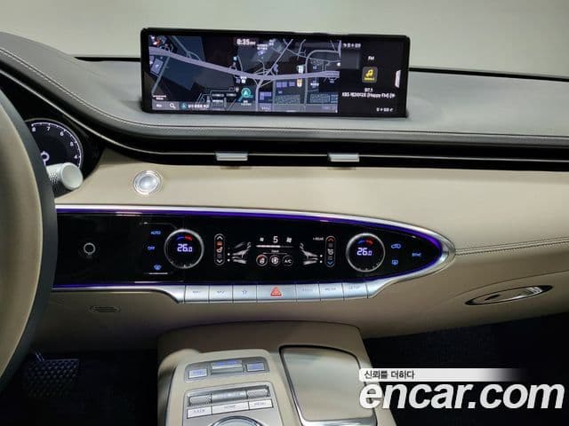 Genesis GV70, 2023 11