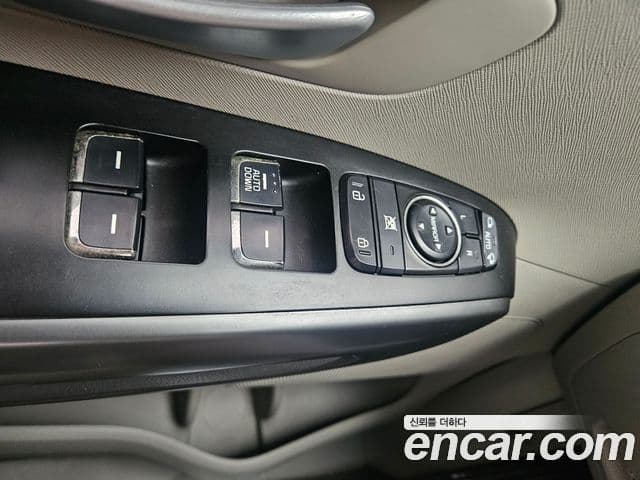 Kia All New Carnival 11인승 Deluxe, 2016 11