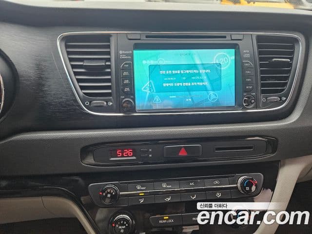 Kia All New Carnival 11인승 Deluxe, 2016 14