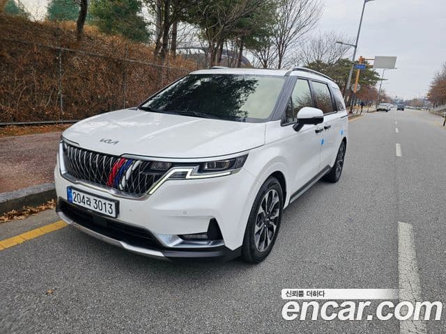 Kia Carnival 4세대 Signature, 2021 1