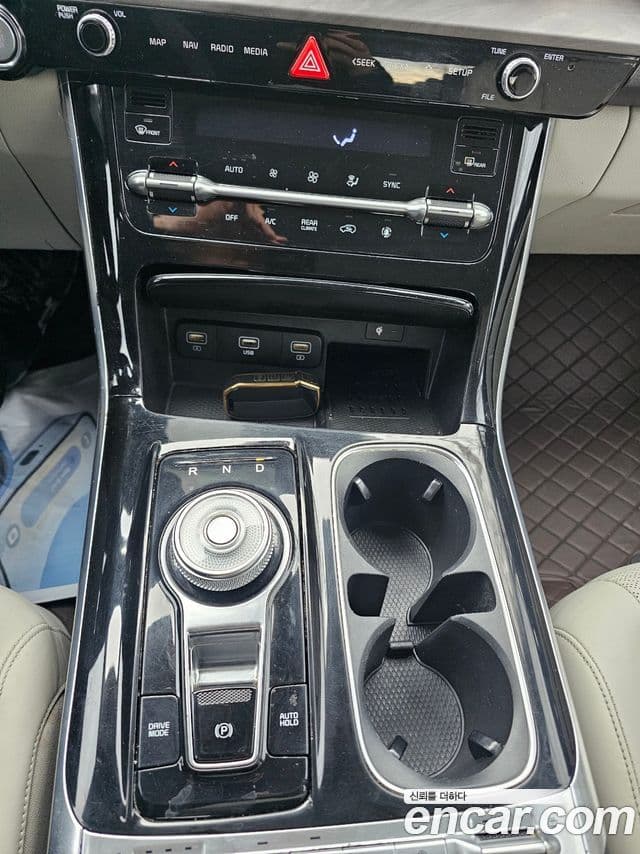 Kia Carnival 4세대 Signature, 2021 12