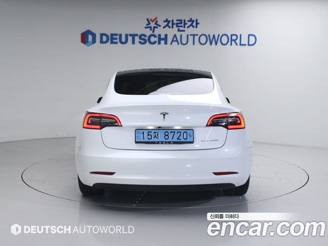 Tesla модель 3 Long Range AWD, 2022 все фото