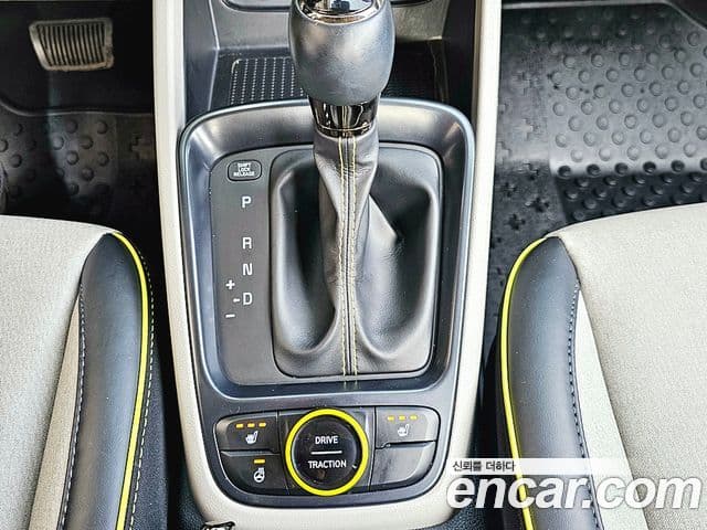 Hyundai Venue 1.6 Flux, 2020 9