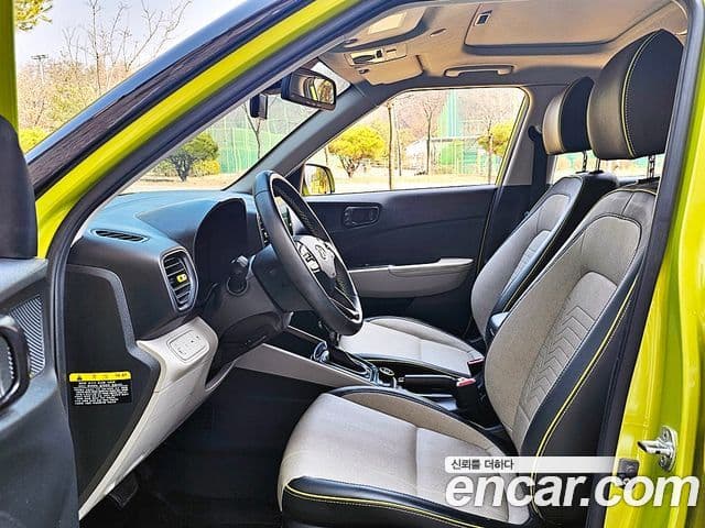 Hyundai Venue 1.6 Flux, 2020 11