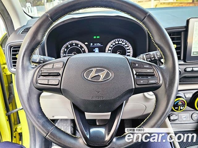 Hyundai Venue 1.6 Flux, 2020 17