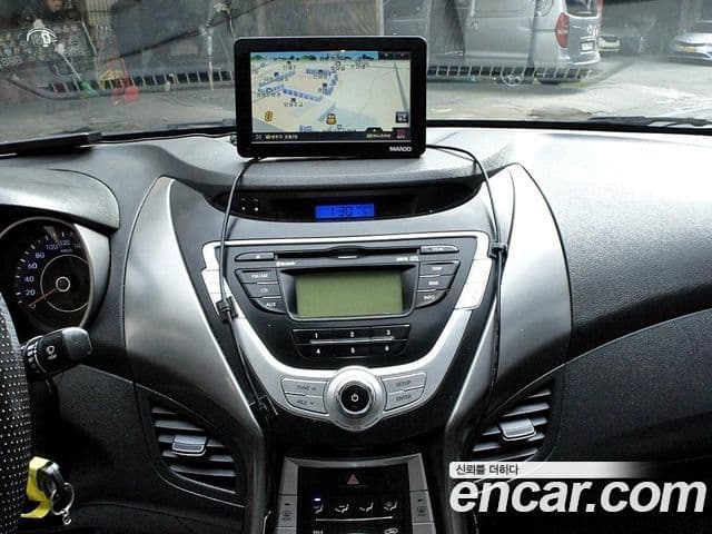 Hyundai Avante MD M16 GDI Deluxe, 2012 20