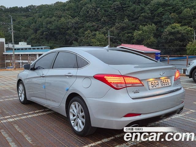 Hyundai i40 살룬 Smart, 2012 4