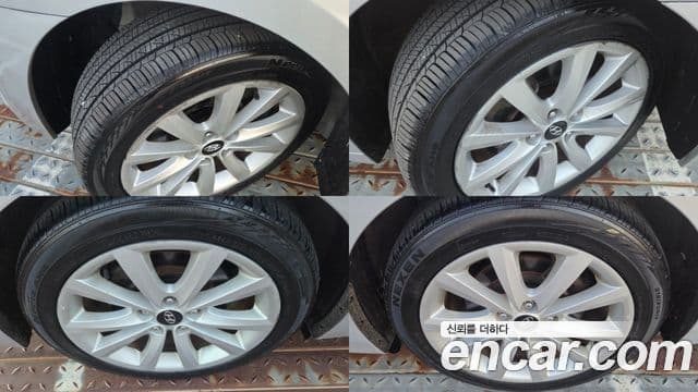 Hyundai i40 살룬 Smart, 2012 17