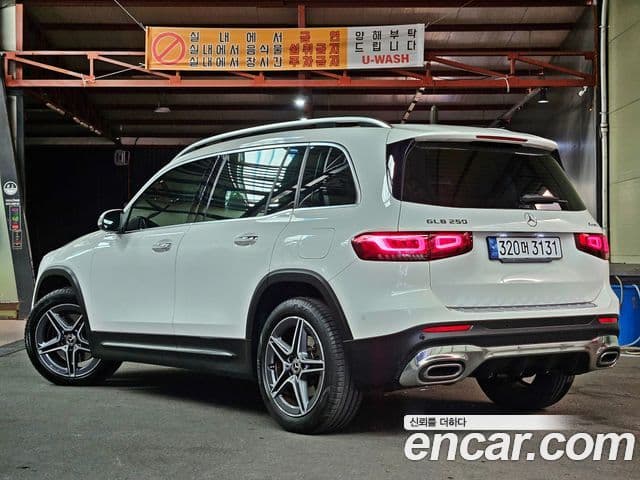 Mercedes-Benz GLB-класс X247 GLB220, 2020 4