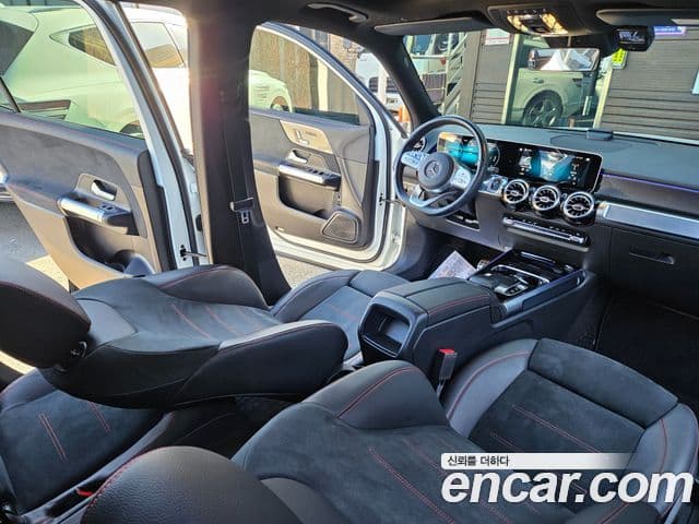 Mercedes-Benz GLB-класс X247 GLB220, 2020 11