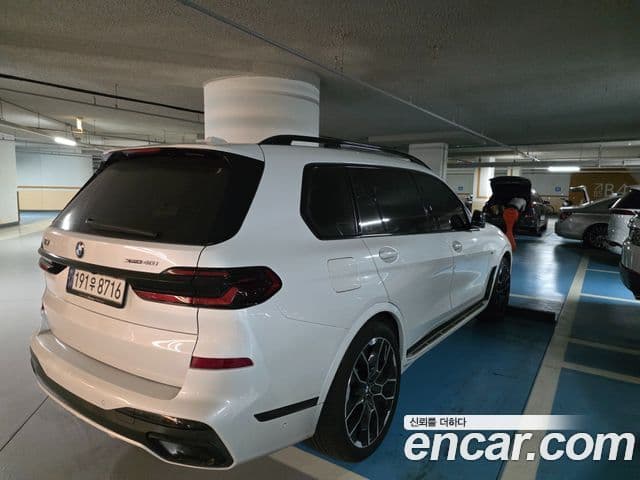 BMW X7 (G07) xDrive 40i M Sport 6인승, 2024 2