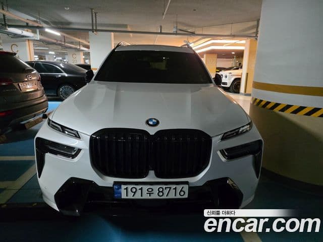 BMW X7 (G07) xDrive 40i M Sport 6인승, 2024 3