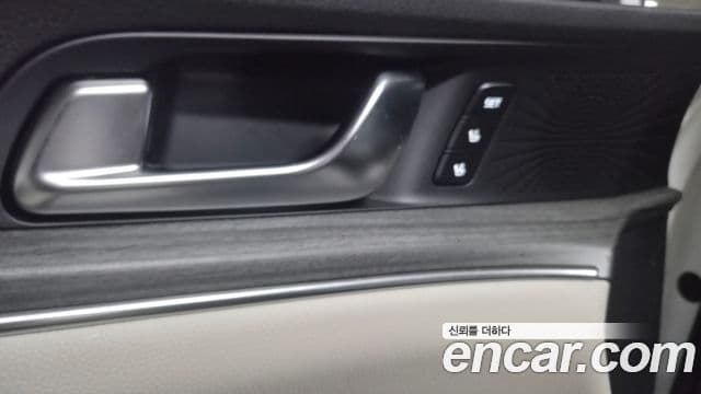 Kia The / новый New K5 гибрид 3세대 Signature, 2024 12