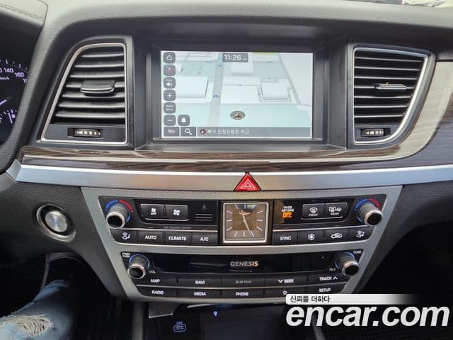 Genesis G80 Luxury, 2019 все фото