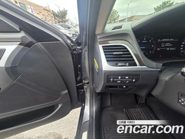 Genesis G80 Luxury, 2019 8