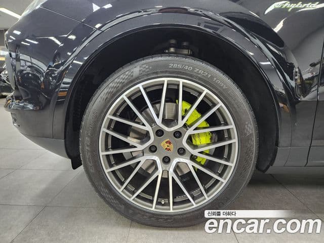 Porsche Cayenne (PO536) 3.0 E-гибрид, 2020 20