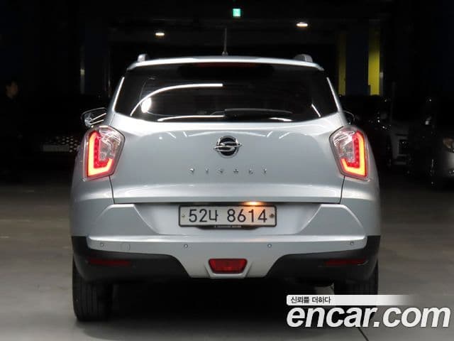 KG모빌리티(SsangYong) Tivoli дизель LX 2WD, 2017 3