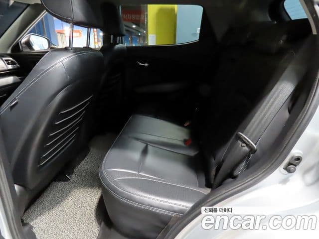 KG모빌리티(SsangYong) Tivoli дизель LX 2WD, 2017 7