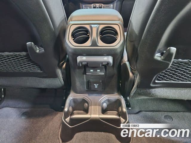 Jeep Wrangler (JL) 2.0 Sahara Power top 4도어, 2024 17