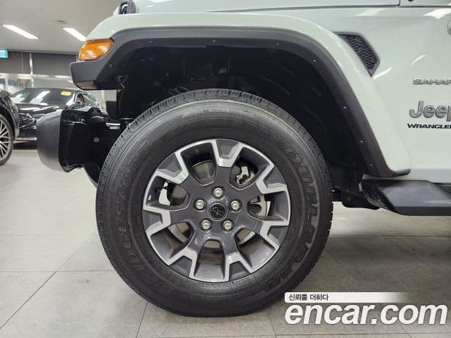 Jeep Wrangler (JL) 2.0 Sahara Power top 4도어, 2024 20