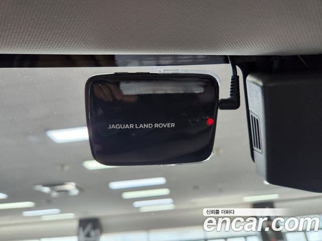 Land Rover Defender (L663) 110 D250 SE, 2023 12