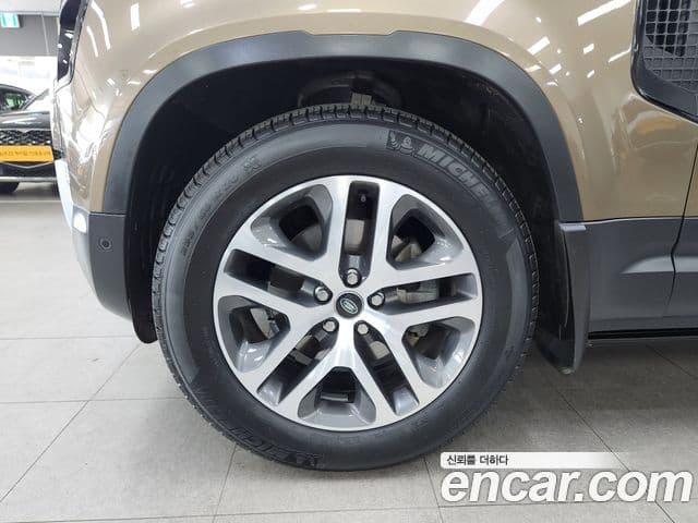 Land Rover Defender (L663) 110 D250 SE, 2023 20