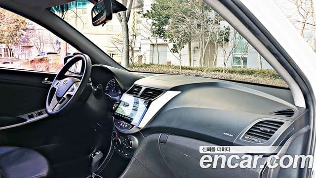 Hyundai Accent(новый кузов / новое поколение) Premier, 2013 7