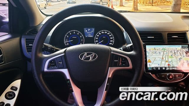 Hyundai Accent(новый кузов / новое поколение) Premier, 2013 18