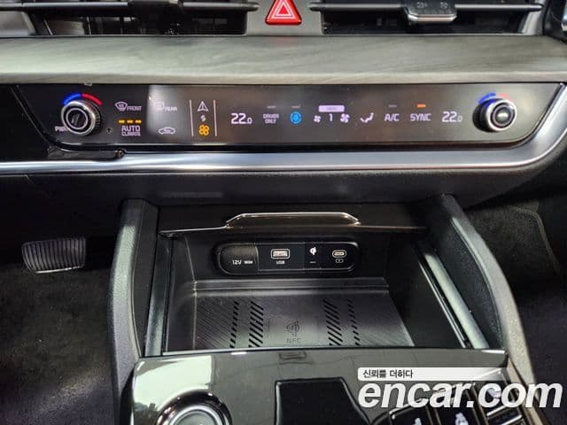 Kia Sportage 5세대 гибрид Signature Gravity 2WD, 2022 9