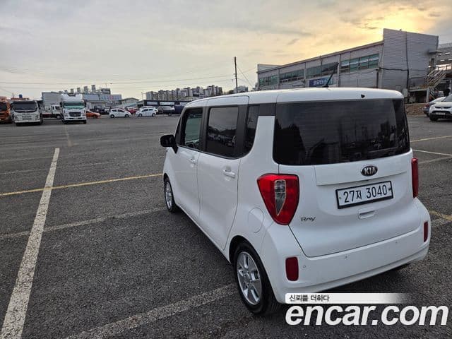 Kia Ray Luxury, 2013 13