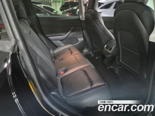 Tesla модель Y Standard Range RWD, 2021 6