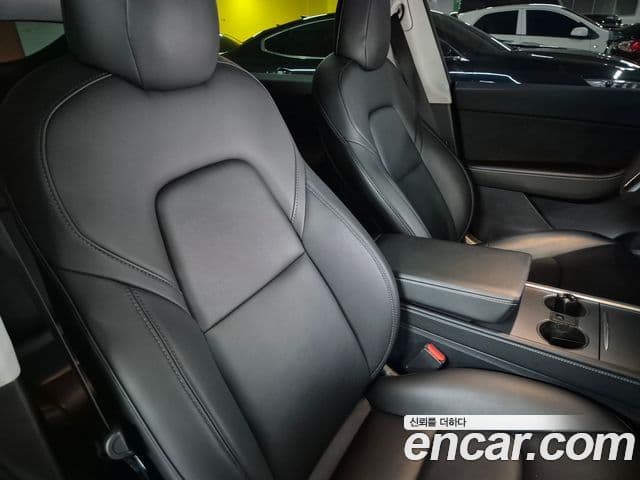 Tesla модель Y Standard Range RWD, 2021 7