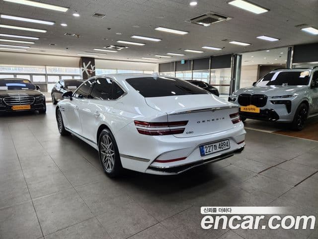 Genesis G80 (RG3) бензин 2.5 турбо 2WD, 2026 2