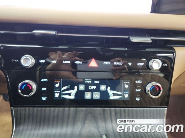 Genesis G80 (RG3) бензин 2.5 турбо 2WD, 2026 10