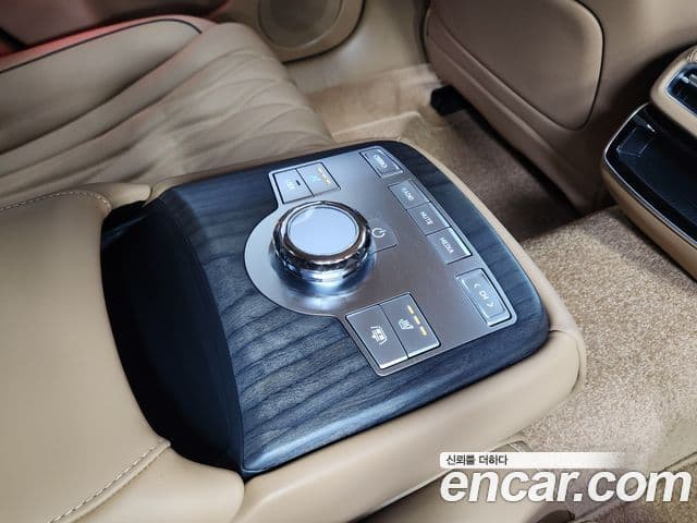 Genesis G80 (RG3) бензин 2.5 турбо 2WD, 2026 17