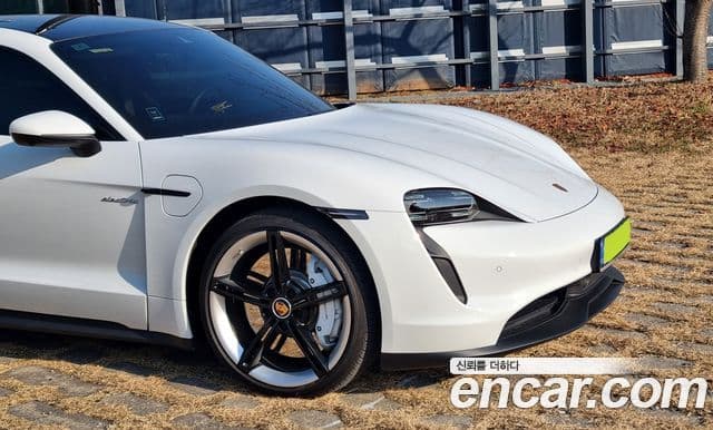 Porsche 타이칸 базовый, 2024 2