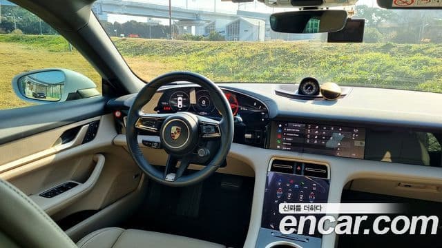 Porsche 타이칸 базовый, 2024 9