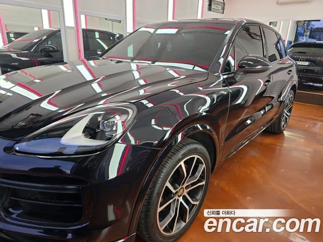 Porsche Cayenne (PO536), 2019 3