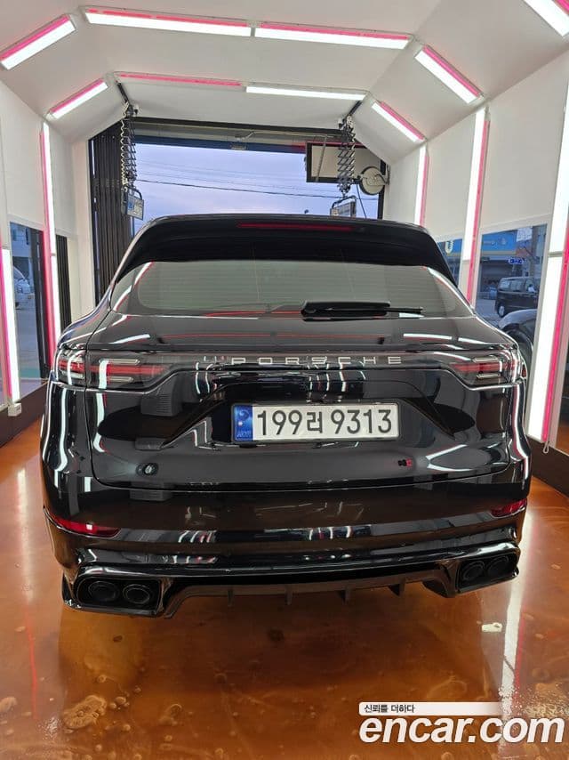 Porsche Cayenne (PO536), 2019 4