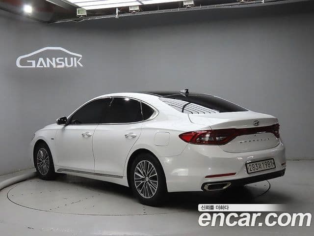 Hyundai Grandeur IG гибрид Special, 2019 3