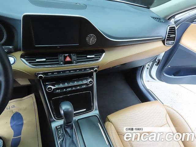 Hyundai Grandeur IG гибрид Special, 2019 13