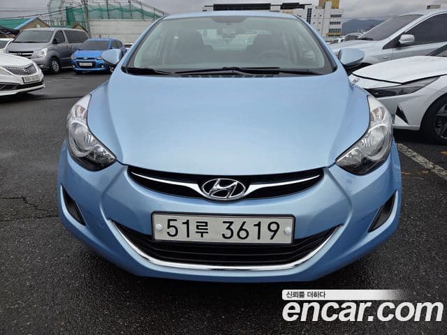 Hyundai Avante MD M16 GDI Deluxe, 2011 3