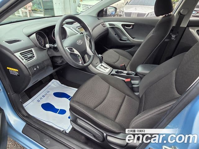 Hyundai Avante MD M16 GDI Deluxe, 2011 7