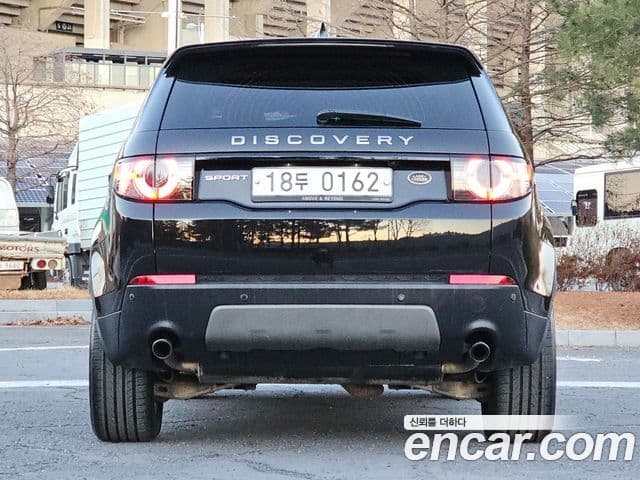 Land Rover Discovery Sport 2.0 TD4 SE, 2017 3