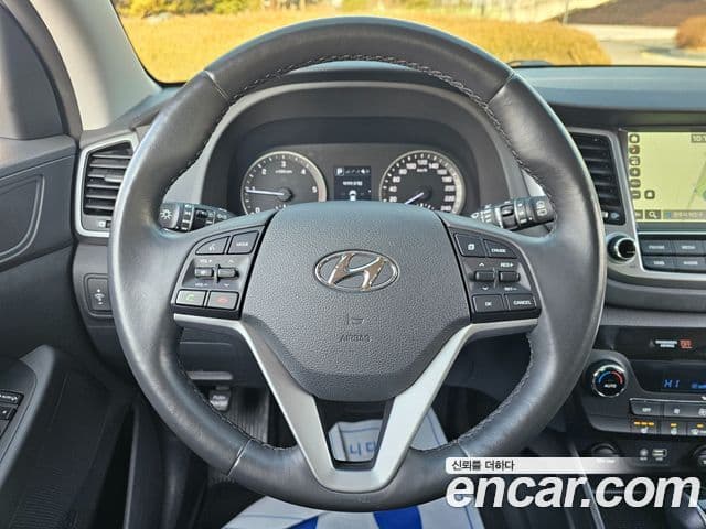 Hyundai All New Tucson Modern, 2017 9