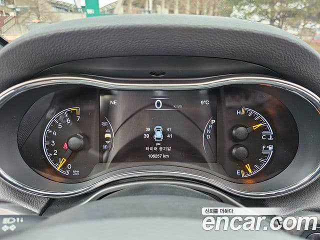 Jeep Grand Cherokee WK2, 2019 6