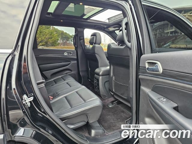 Jeep Grand Cherokee WK2, 2019 12