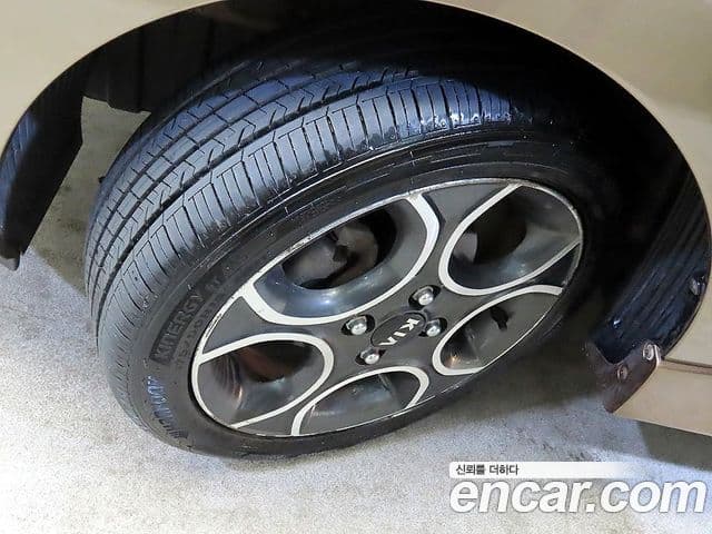 Kia All New Morning Luxury, 2012 20